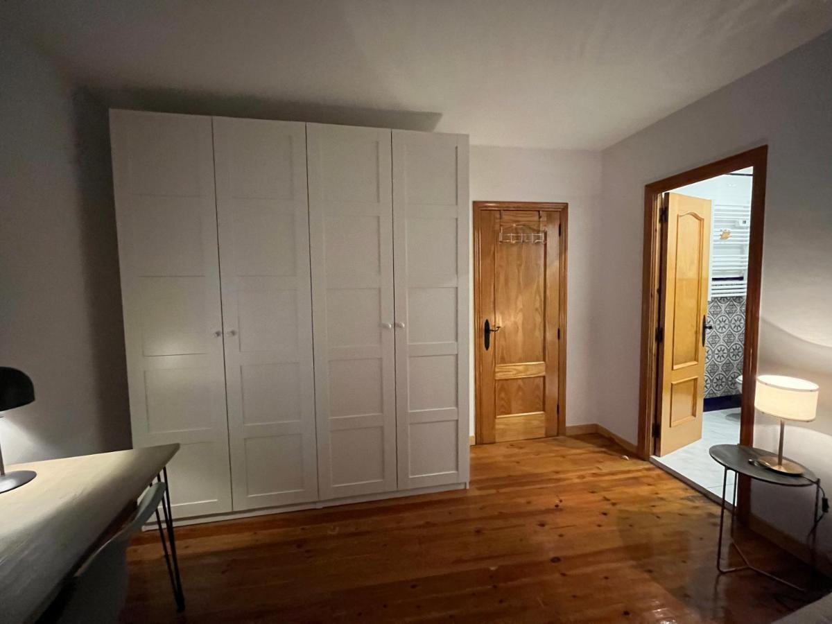 Pension Boutique Dona Urraca Burgos Bagian luar foto