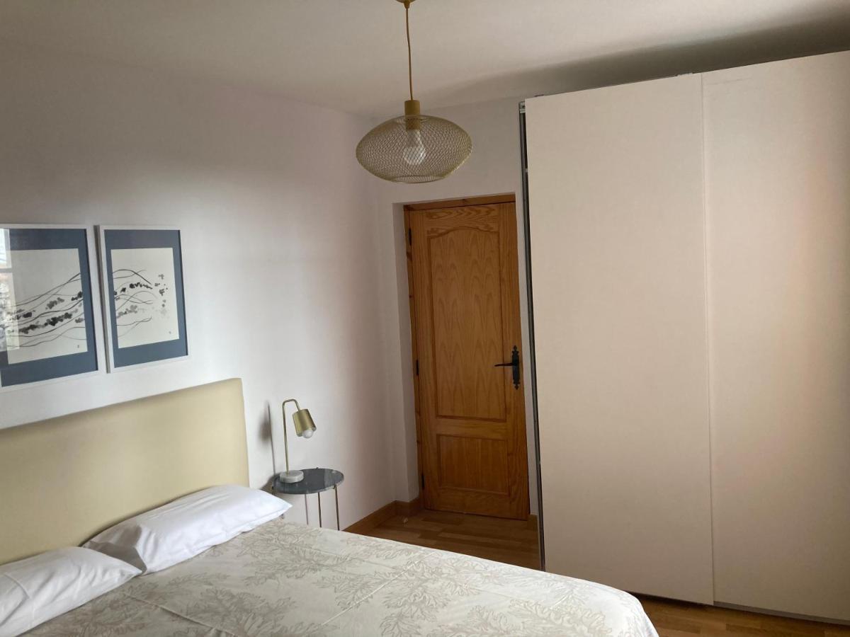 Pension Boutique Dona Urraca Burgos Bagian luar foto