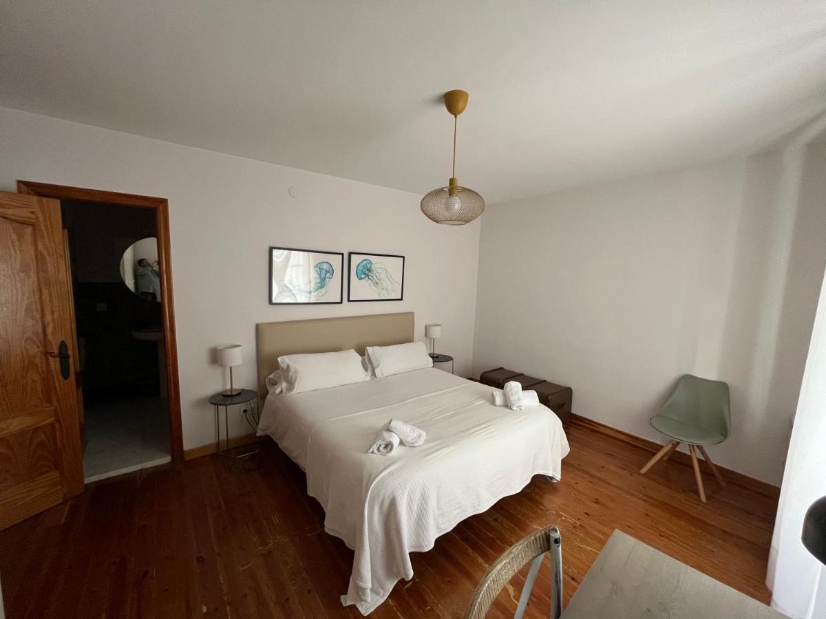 Pension Boutique Dona Urraca Burgos Bagian luar foto